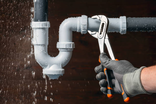 Professional Leak Detection technician working in Newtown Square, PA
